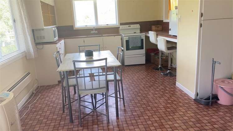 Address withheld 10694_4