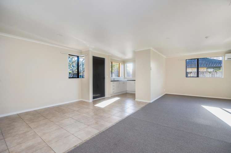 36 Misty Valley Drive Henderson_4