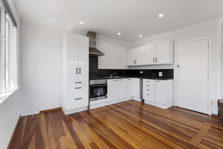 103 Wainuiomata Road Wainuiomata_5