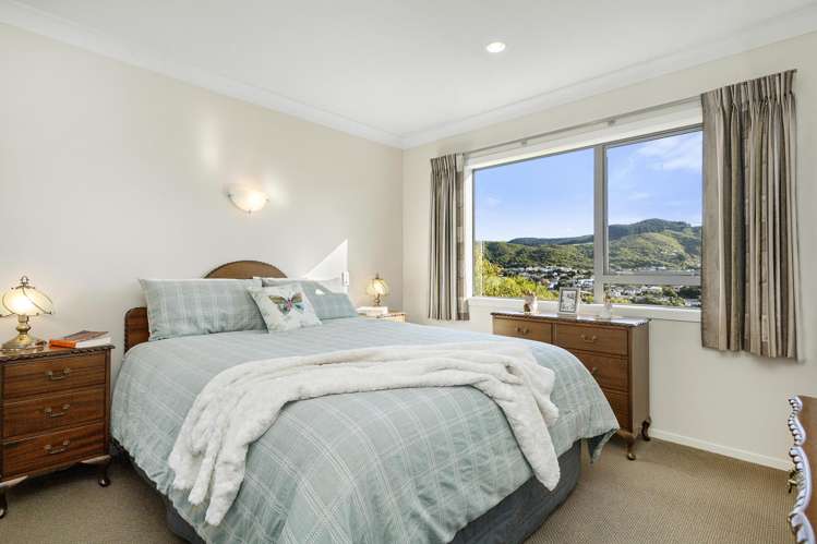 22a Bartlett Grove Tawa_9