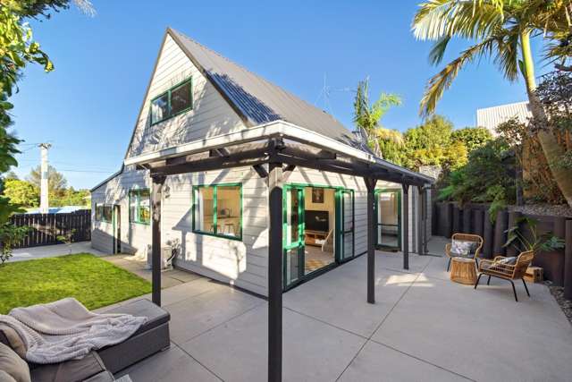 Your Renovated Matua Retreat Awaits