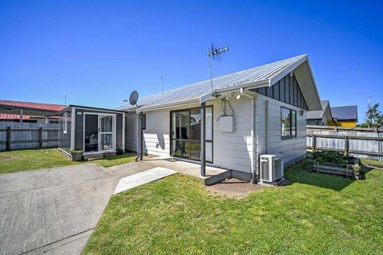 288A Flaxmere Avenue 10480_11