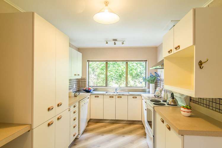 34 Ranui Crescent Khandallah_10