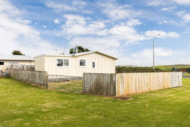 83 Hume Street Waitara_1