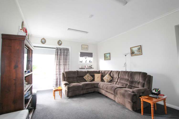 93 Tyndall Street Pahiatua_12
