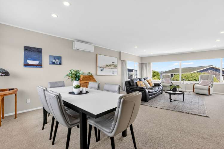 27 Gulf Crest Bucklands Beach_12