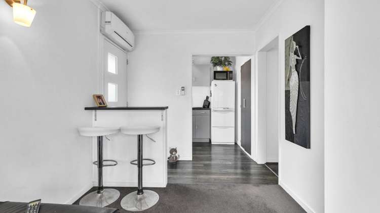 2/137 Olliviers Road Phillipstown_4