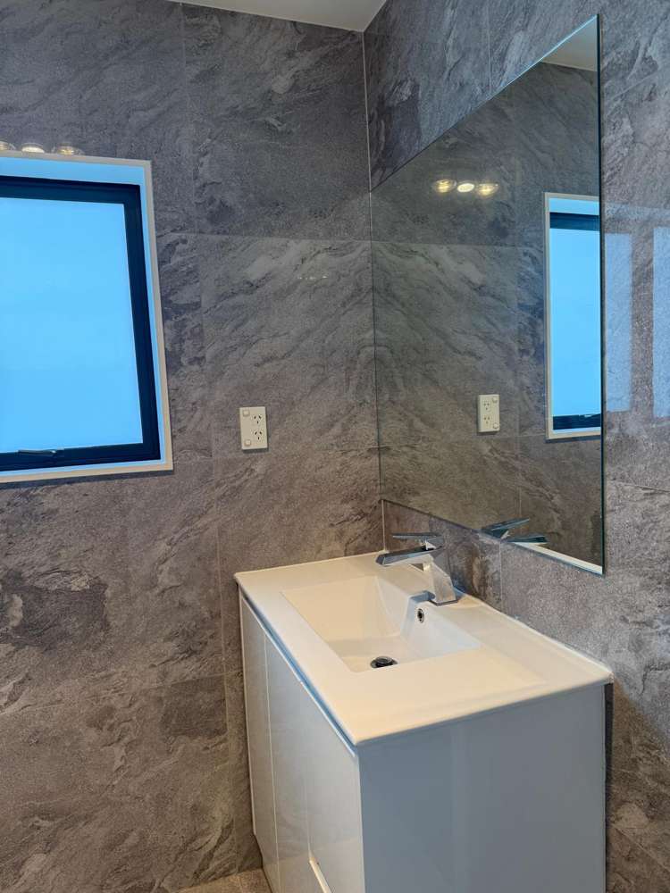 183A GRAY AVENUE Papatoetoe_9