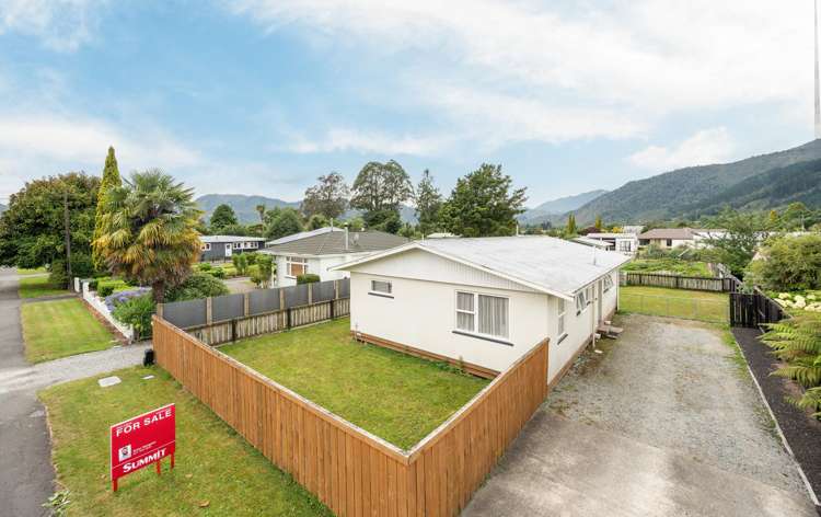 121 Fairfax Street_0