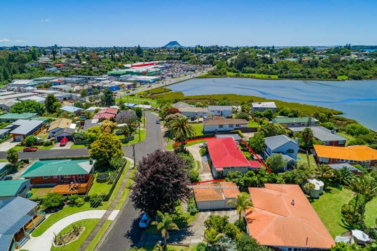 34 Lloyd Street Parkvale_17