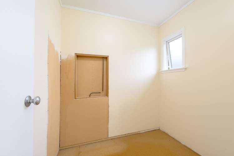 131 Rathgar Road Henderson_16