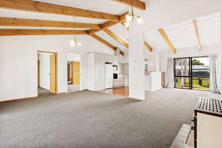 28 Taihiki Road Clarks Beach_3