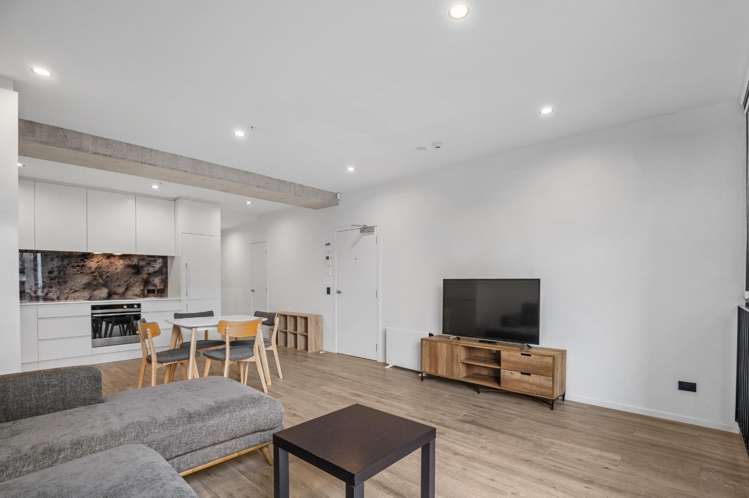 1/3 Vinegar Lane 10031_4