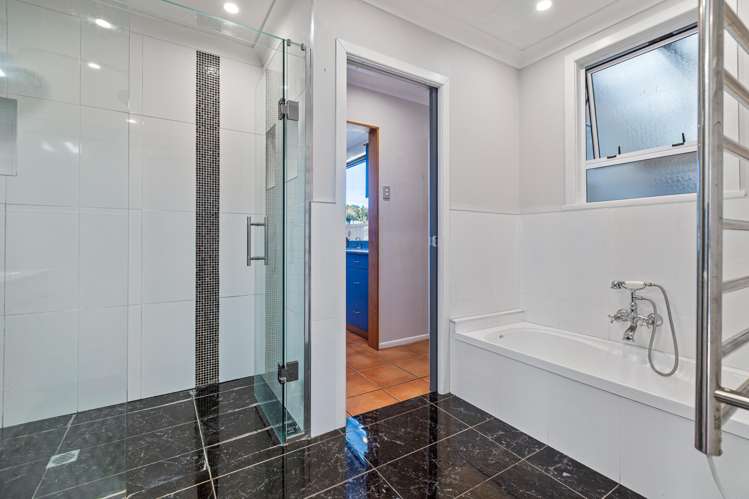 53 Blake Street Waitara_25