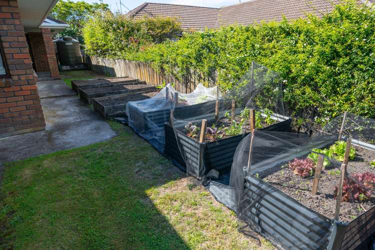 35 Chilton Drive Paraparaumu_13