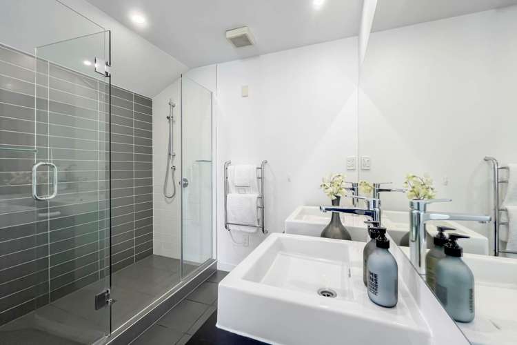 34 Queen Mary Avenue Epsom_22