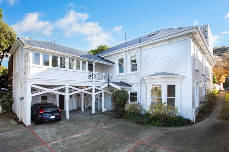 13 Tinakori Road Thorndon_29