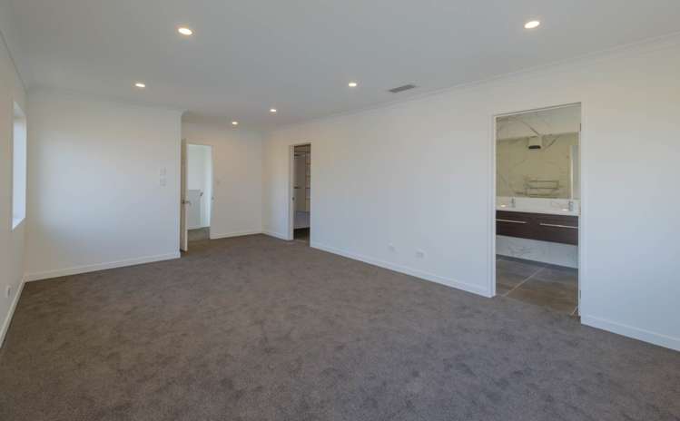 43 Davey Crescent Millwater_5