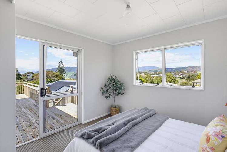 195 Tutere Street Waikanae Beach_9