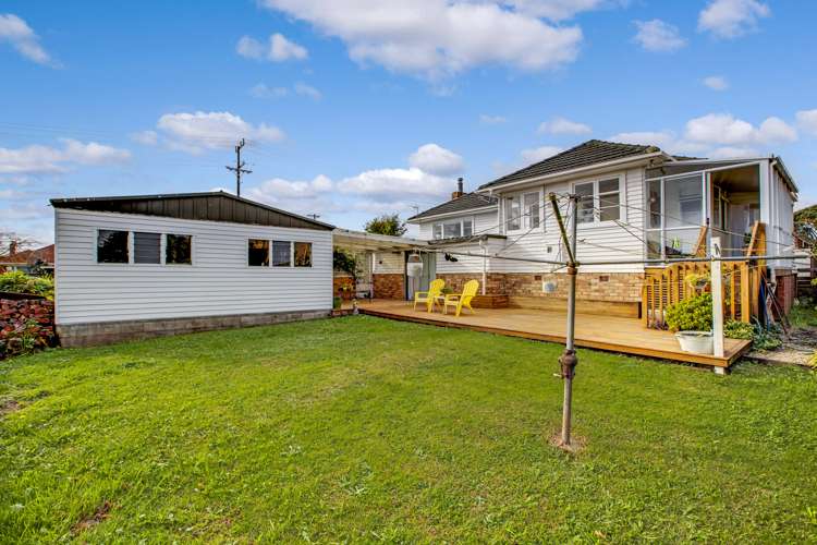 1 Staveley Avenue Mount Roskill_15
