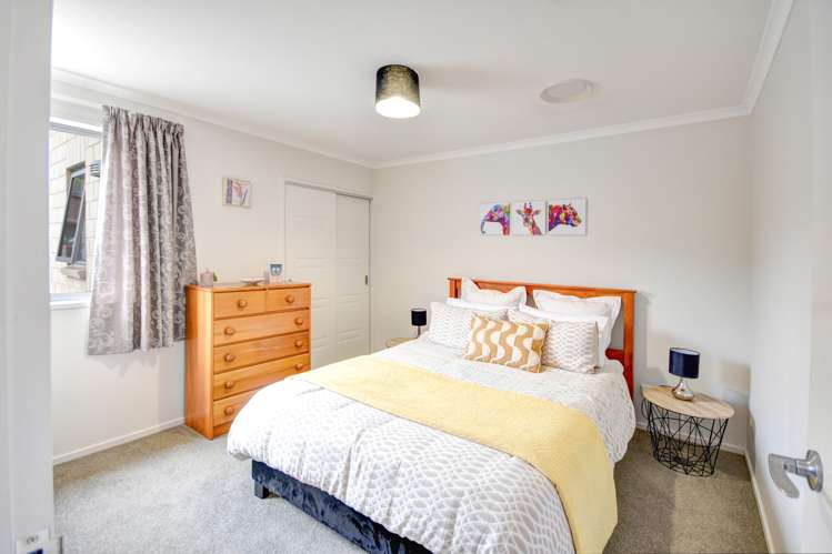 6 Heasley Lane Mosgiel_21