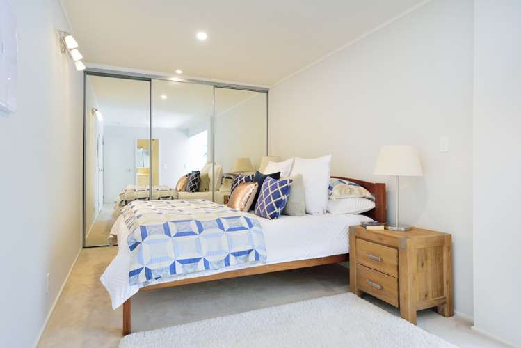 192 Beach Road Campbells Bay_12