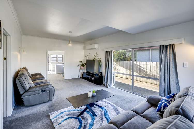 1022 Konini Street Mahora_2