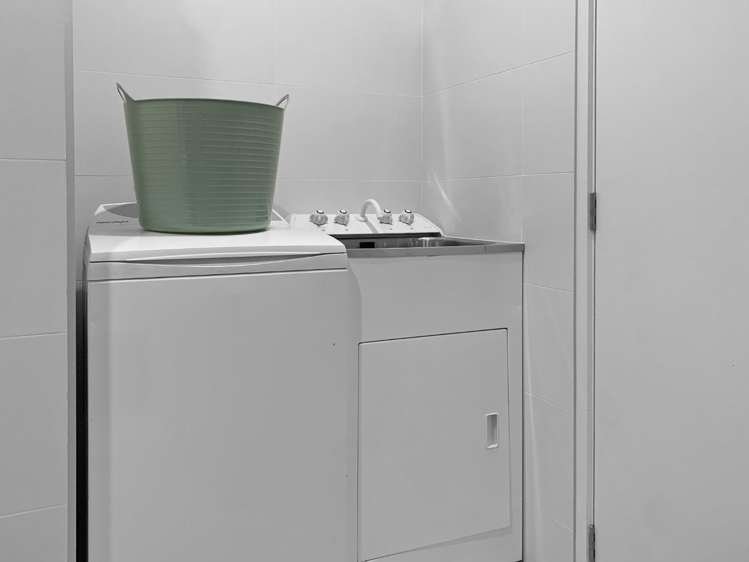 206 Marinaview Apartment/4 Reads Quay 1052_8