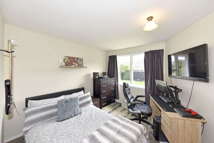 16 Harling Avenue Hillmorton_10