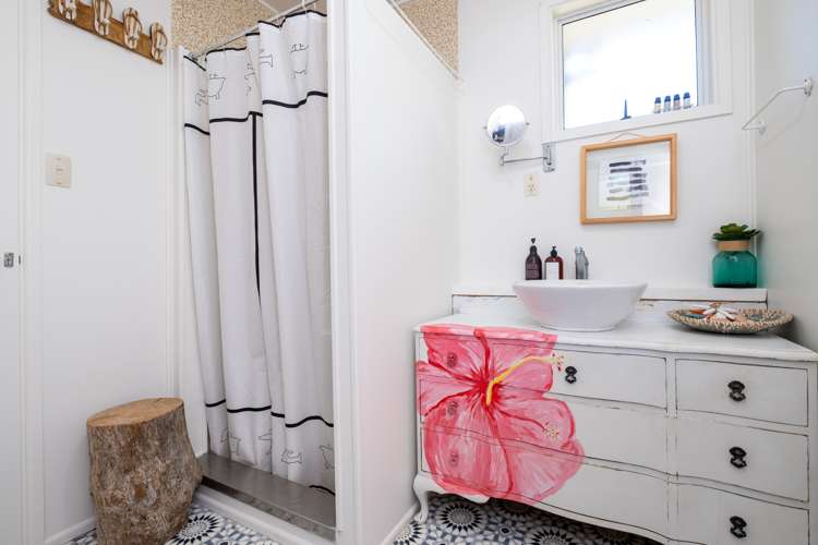 116 Harper Road Waimarama_12