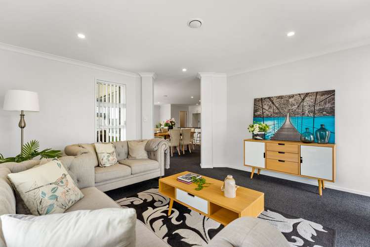 6 Dumas Place Rosehill_14