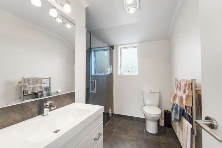 9 Carmello Grove Richmond_18