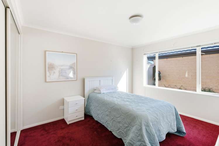17 Bayliss Close Northwood_8