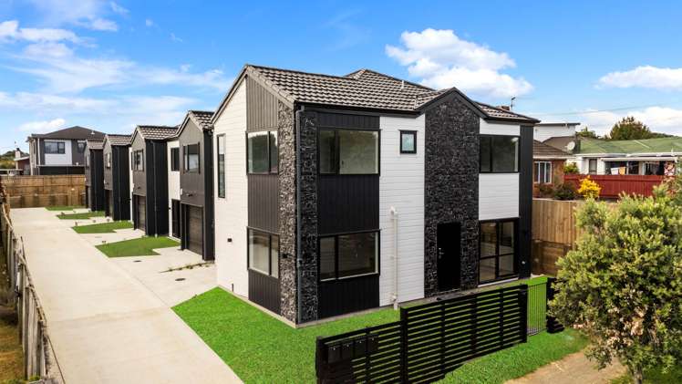 5/68 Kautami Avenue Papatoetoe_0