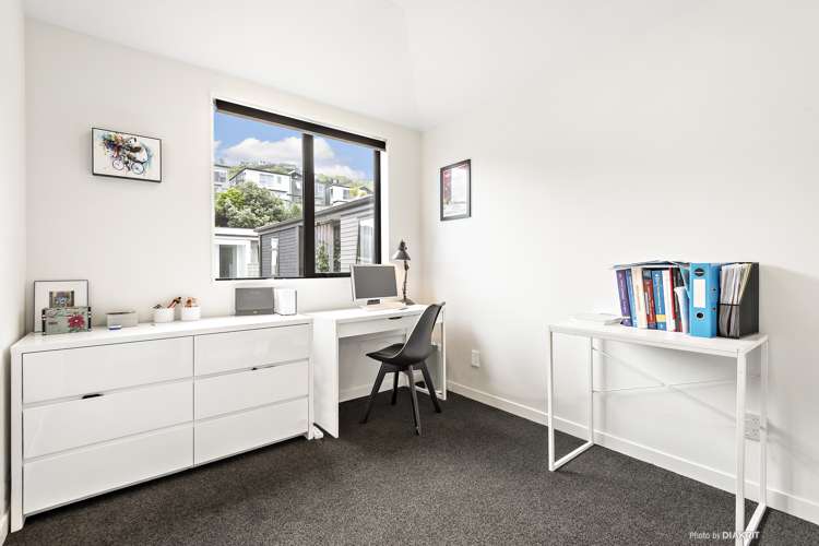 3/74 Derwent Street Island Bay_9