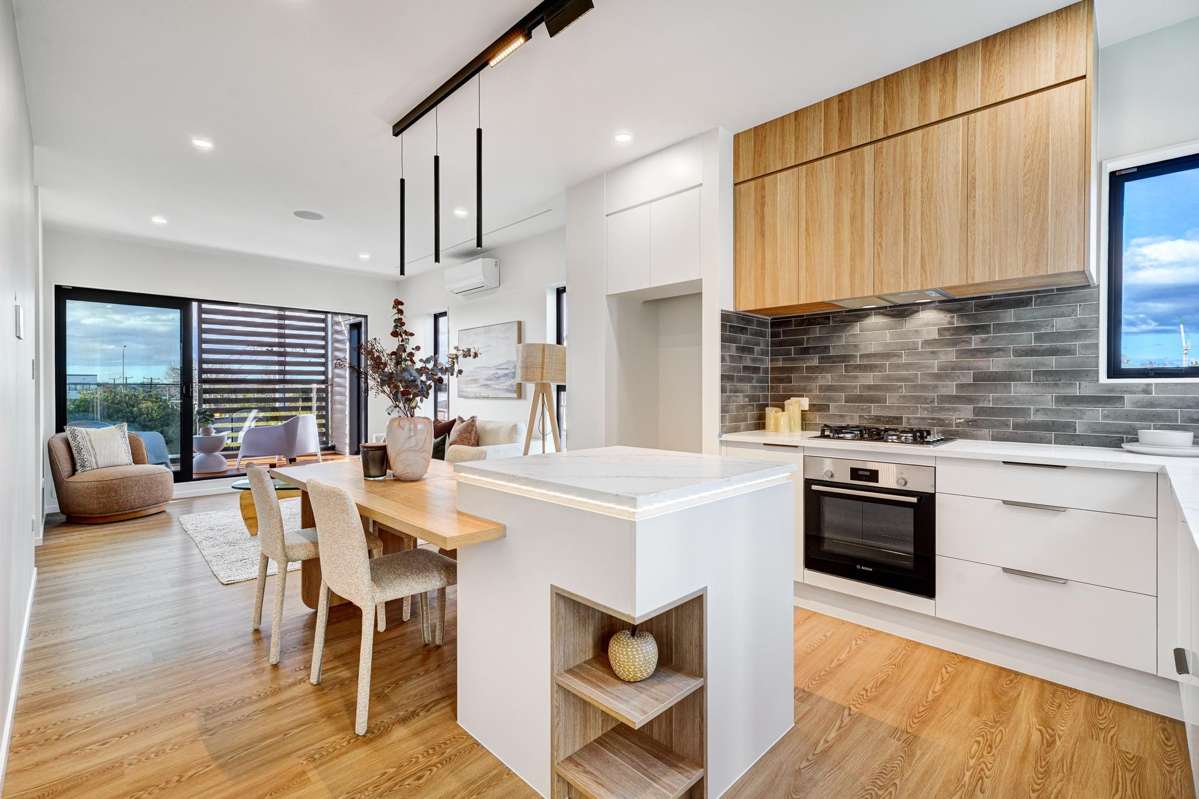 14&16 Woodford Ave_1