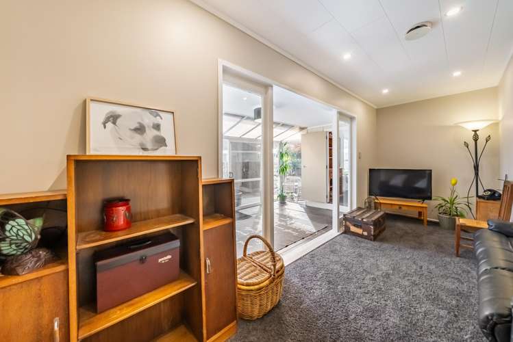 19 Denver Grove Totara Park_8