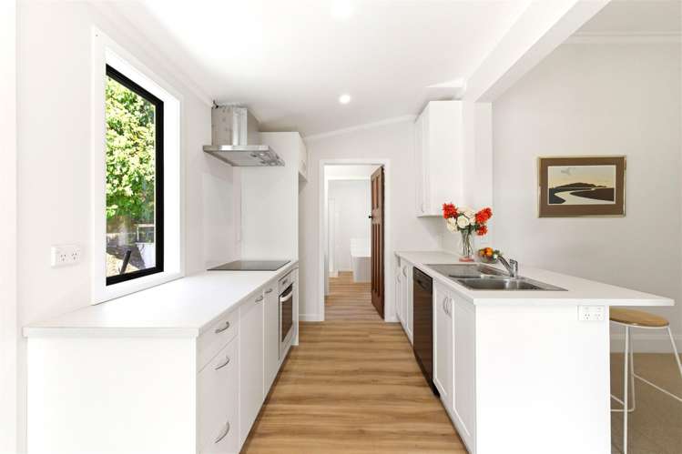 187 Tahunanui Drive_1