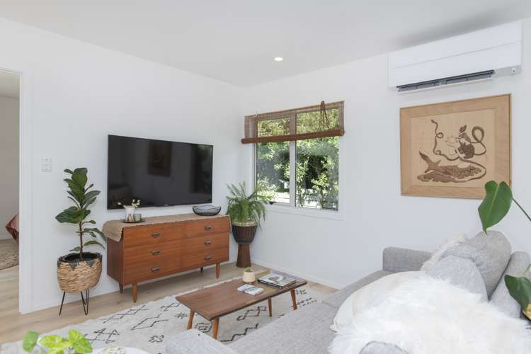 61 Lloyd George Road Wainui_13