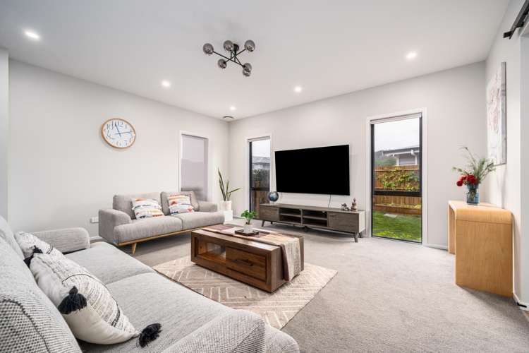 18 Hattersley Grove Churton Park_3