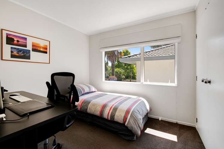 27 Fitzwilliam Drive Torbay_16