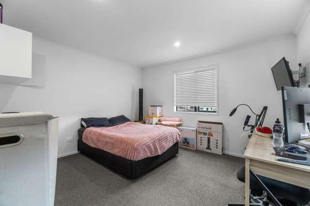 Unit 1/3 Snead Place Hamilton East_4
