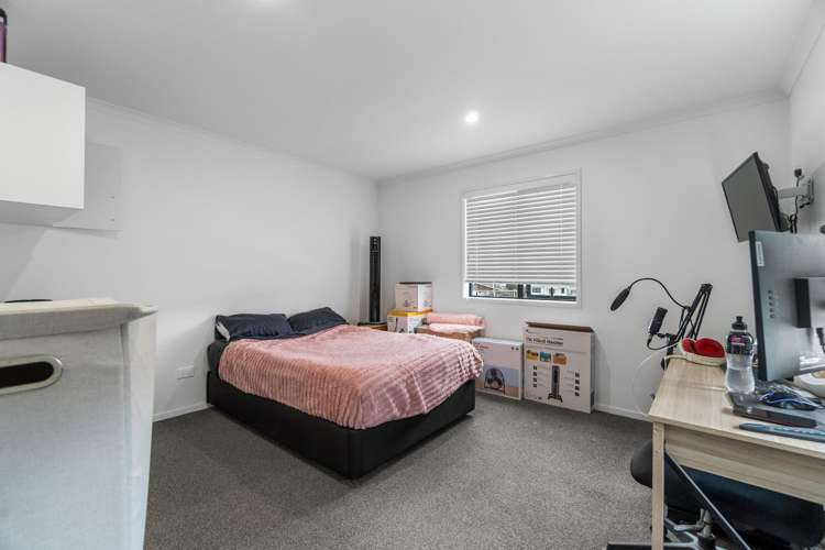 Unit 1/3 Snead Place_4