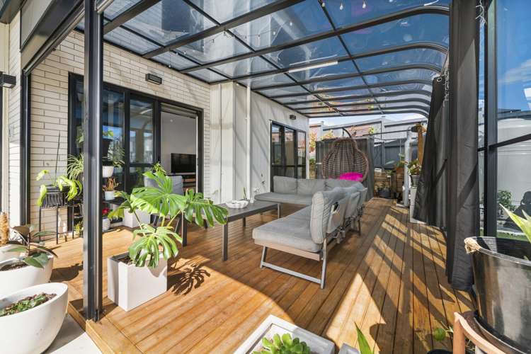 23 Tannaghmore Drive Flat Bush_6