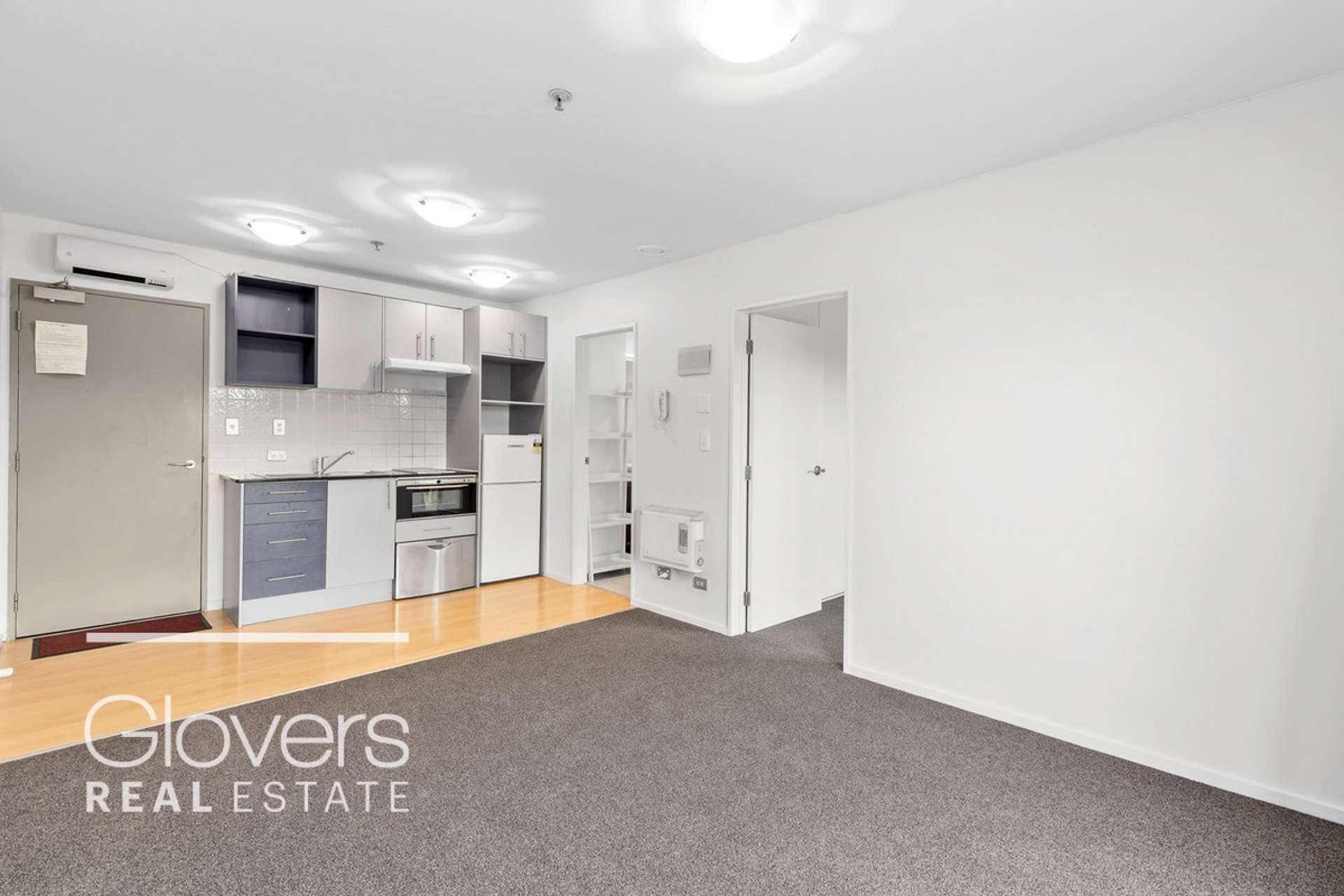 6f/17 Crown Lynn Place New Lynn_0