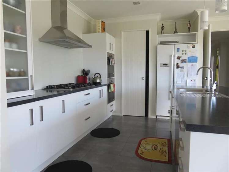 13 Whakatomo Place Havelock North_5