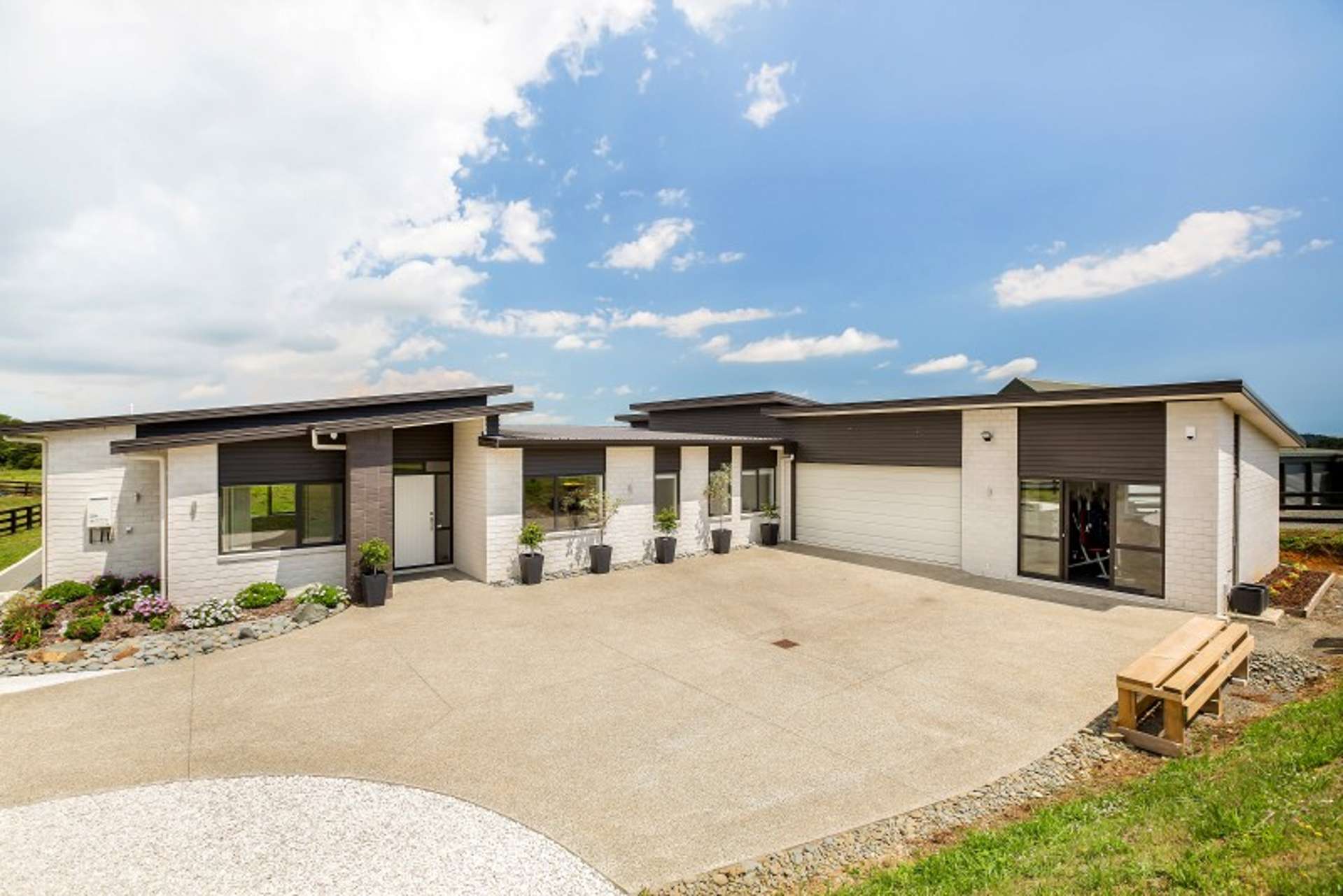 6 Coach Road Kingseat Franklin Houses for Sale One Roof