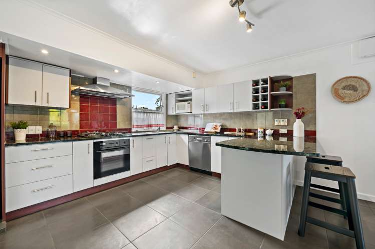 39 Belfast Street Hillsborough_8