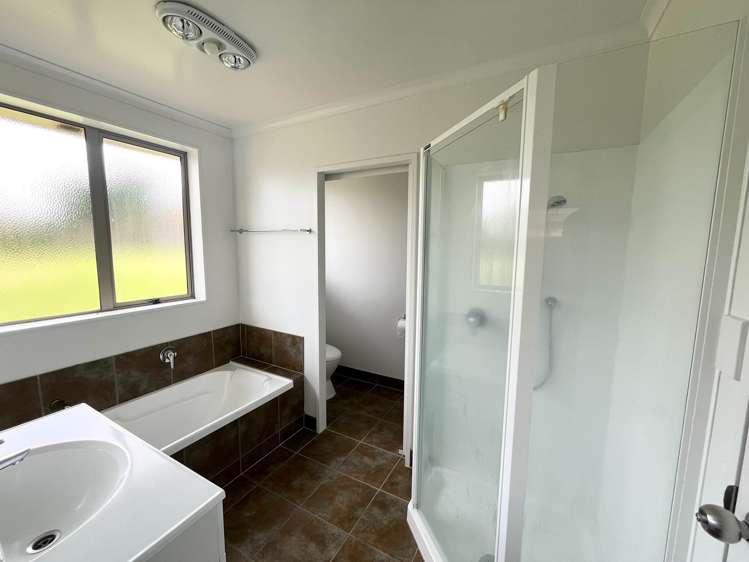 6 Marblewood Grove Pukekohe_8