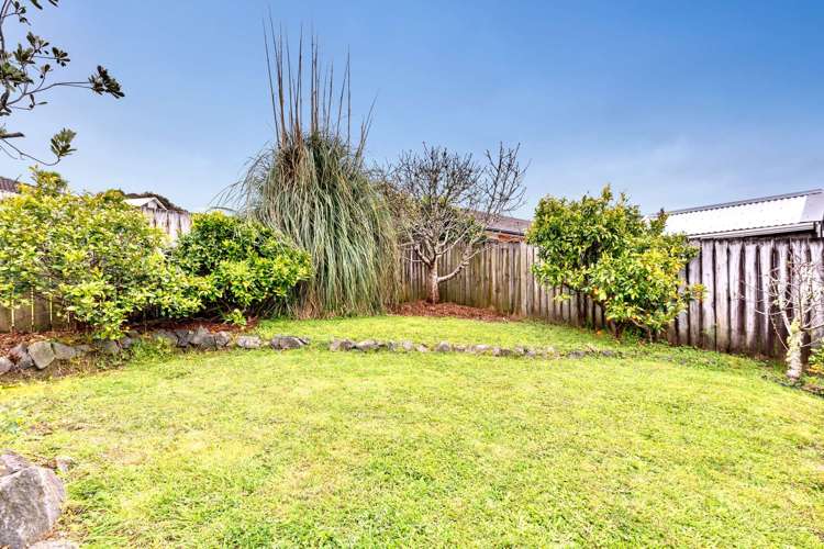 11 Te Kauri Place Helensville_24